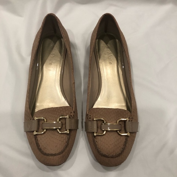 Kelly & Katie Light Pink Karena Loafers - Picture 3 of 9